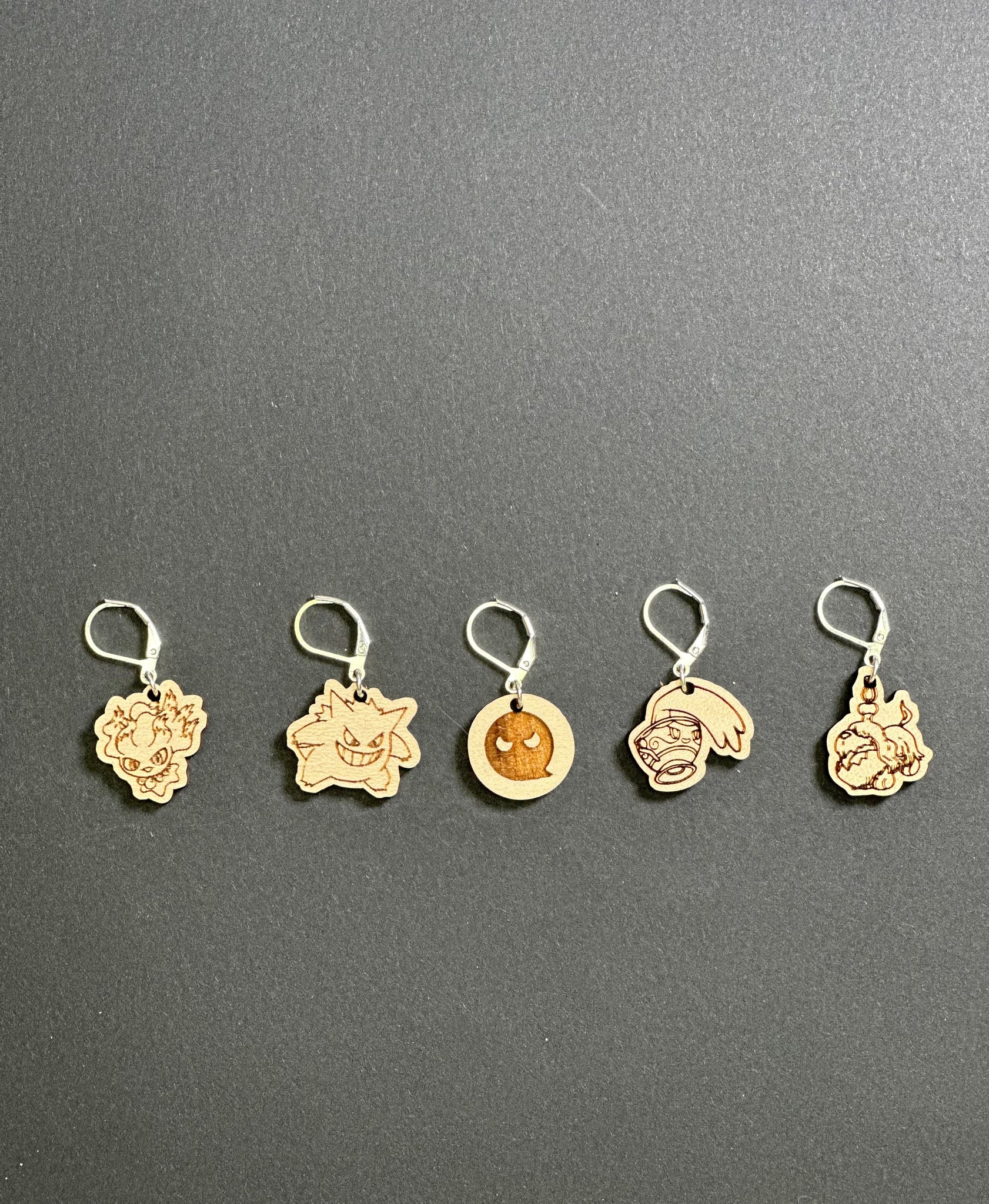 Ghost Pocket Monster Stitch Markers